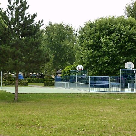 Camping Pyrenees Nature Oloron-Sainte-Marie Buitenkant foto