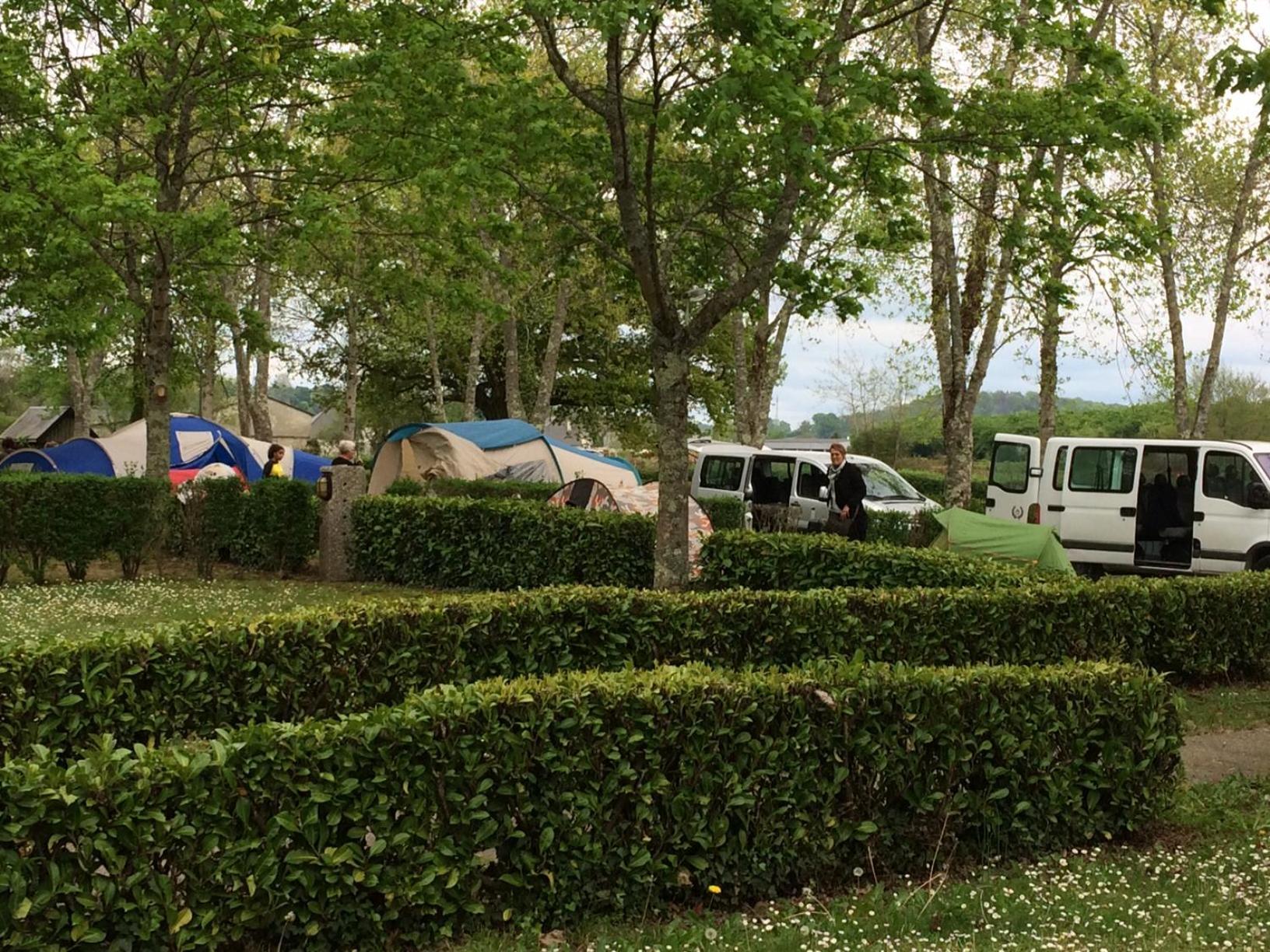 Camping Pyrenees Nature Oloron-Sainte-Marie Buitenkant foto